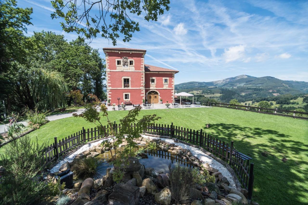 아첸탈레스 Palacio Horkasitas 빌라 외부 사진