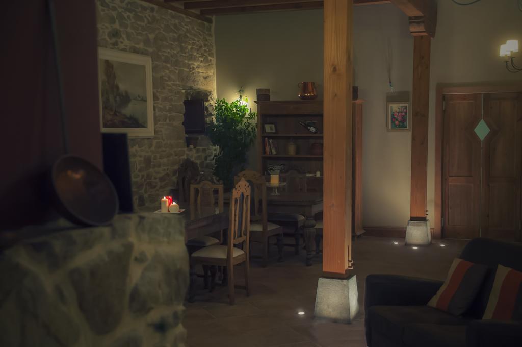 아첸탈레스 Palacio Horkasitas 빌라 외부 사진
